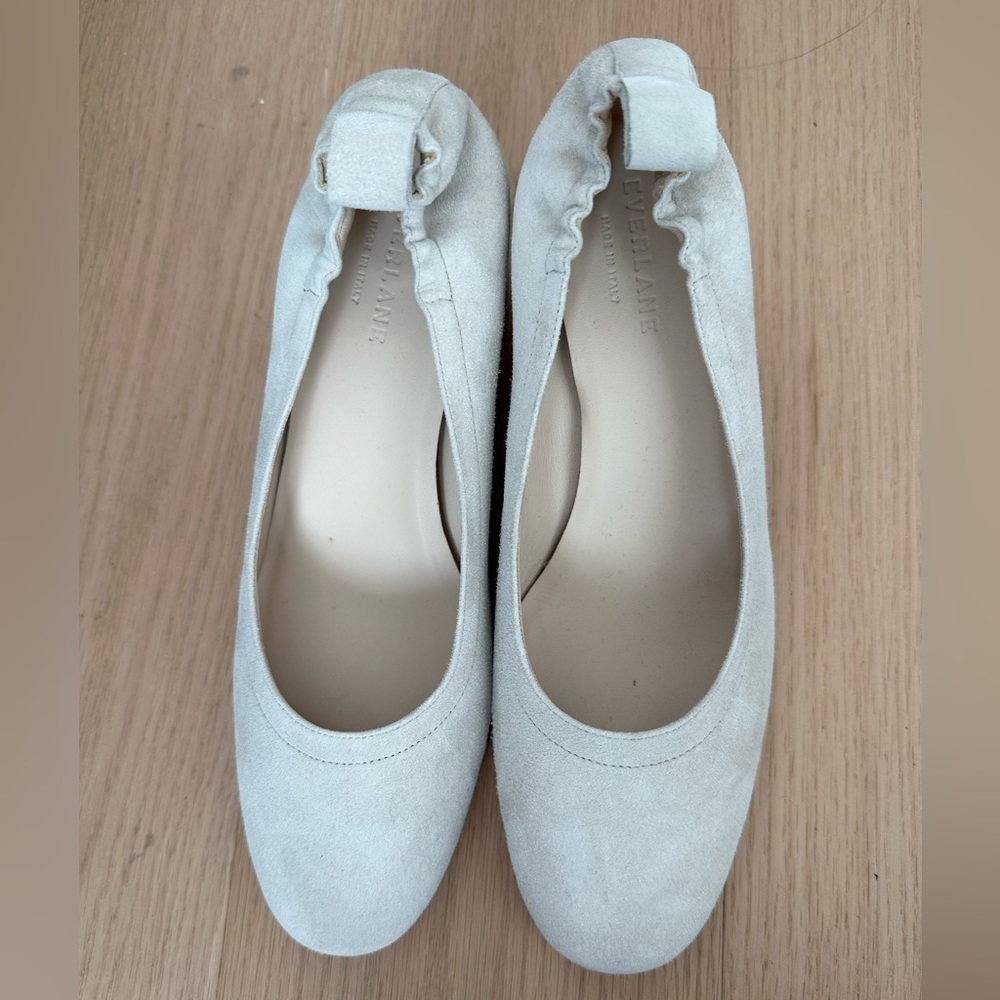 Everlane day heel natural suede size 7 brand new